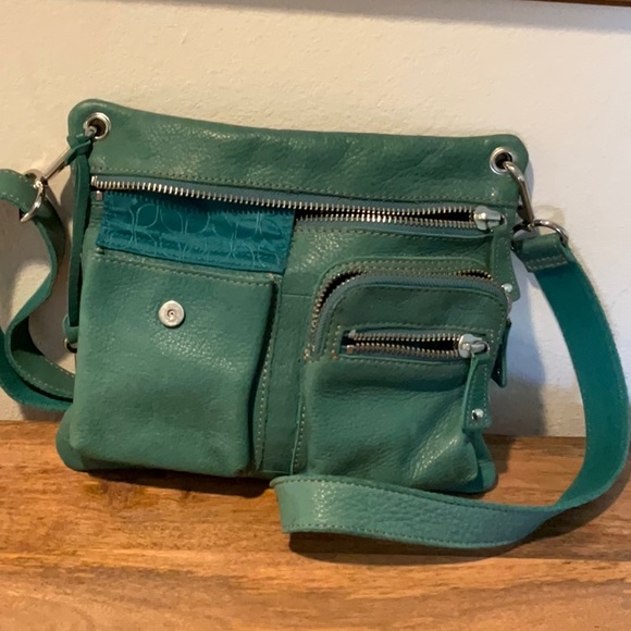 Fossil purse of Many Zippers - Picture 3 of 10